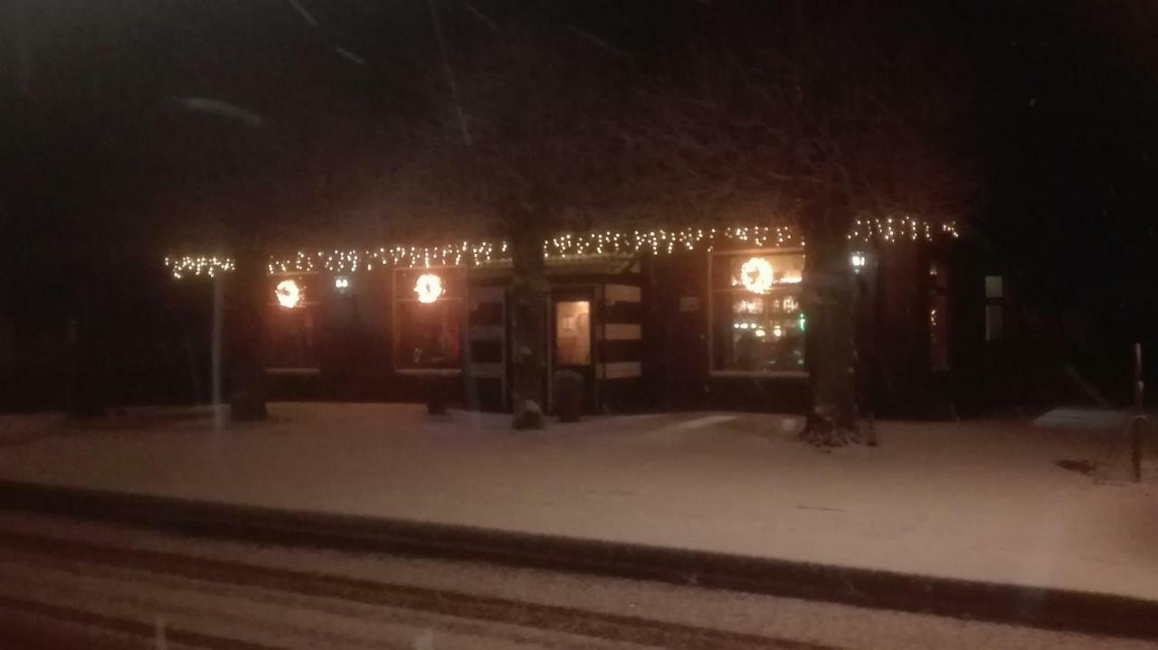 Готель Cafe Langelo Екстер'єр фото